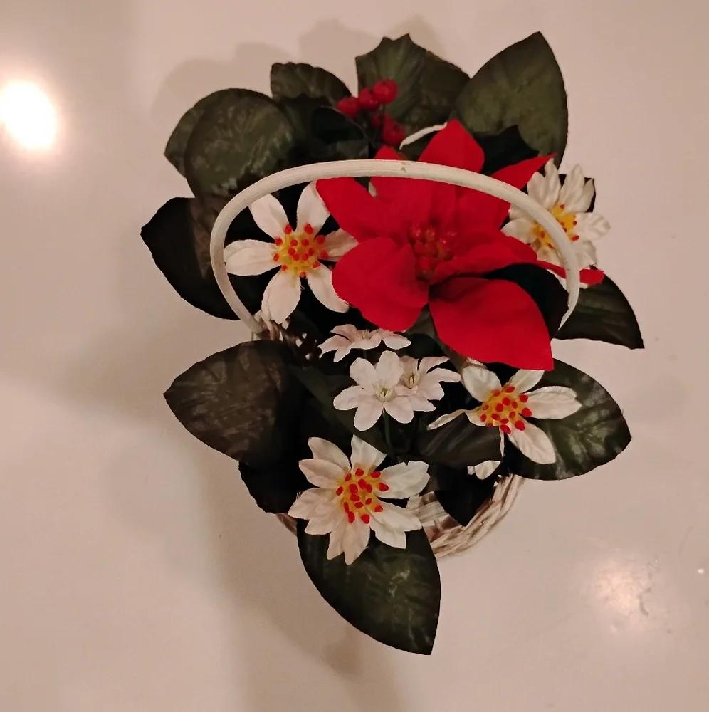 White Wicker Basket with Red and White Faux Flowers ~ 7.5' Tall x 10' Wide x 6'